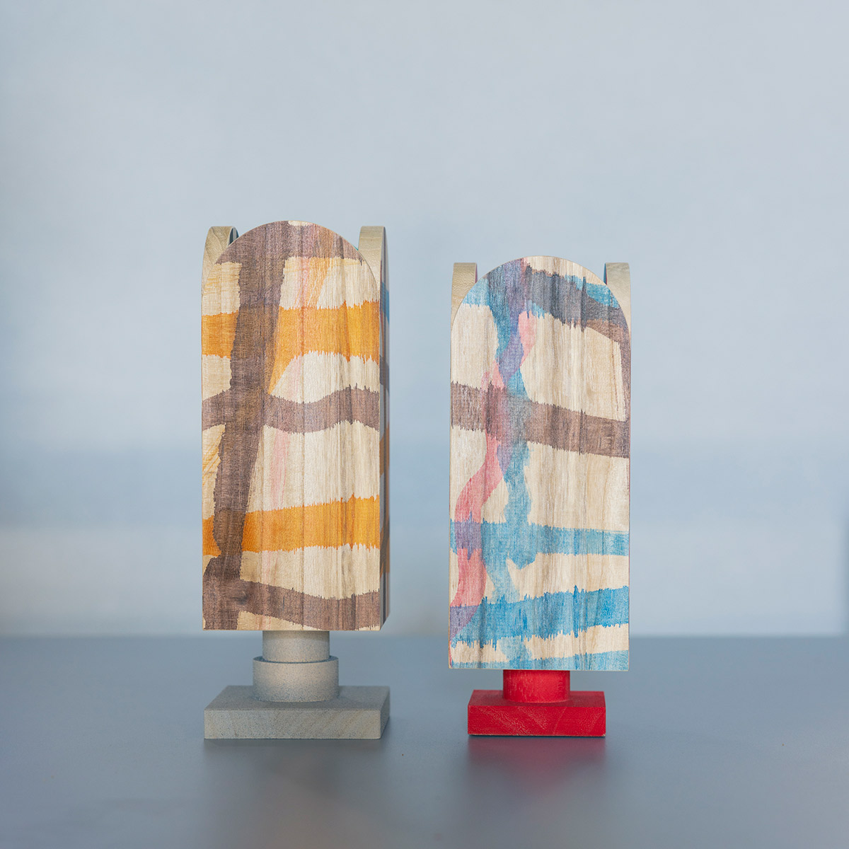 ART Wood Holder - konstのアート作品