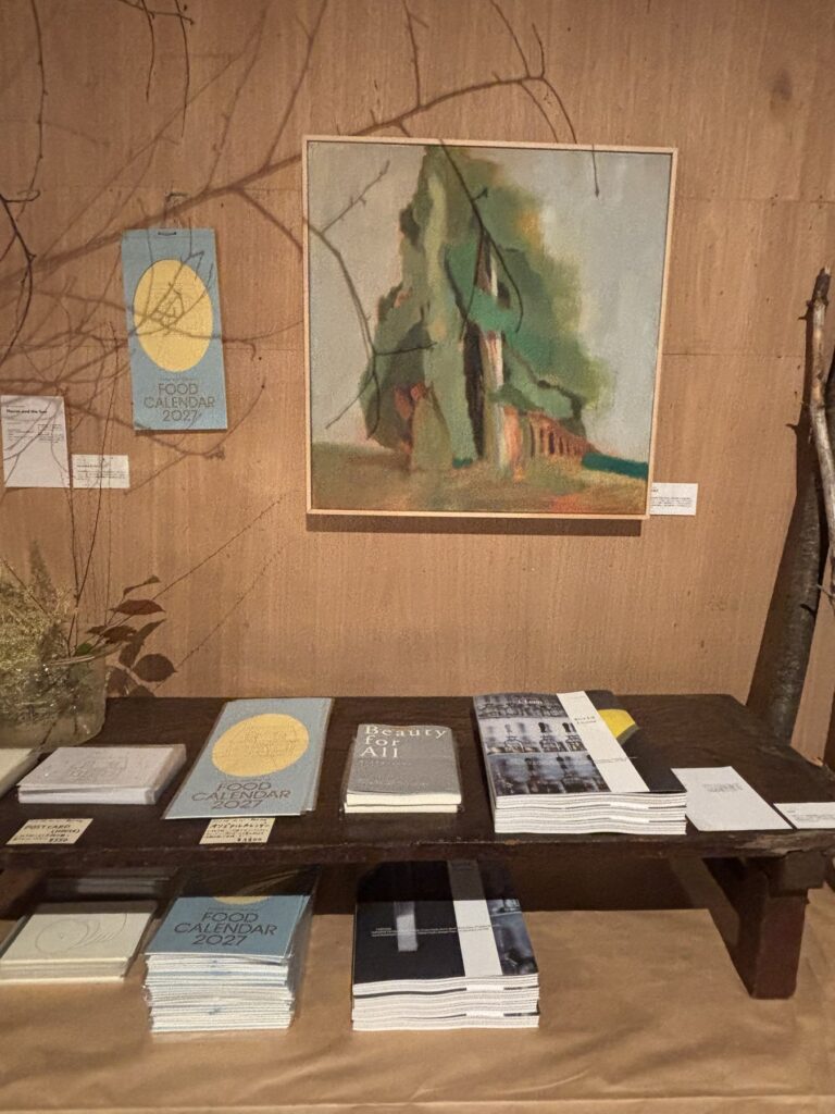 konstの書籍などの展示